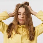 Elektryzujące się włosy – czas się z nimi uporać!