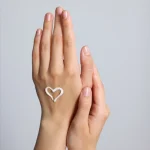 Suche dłonie zimą – poznaj nasze sprawdzone sposoby na ich pielęgnację