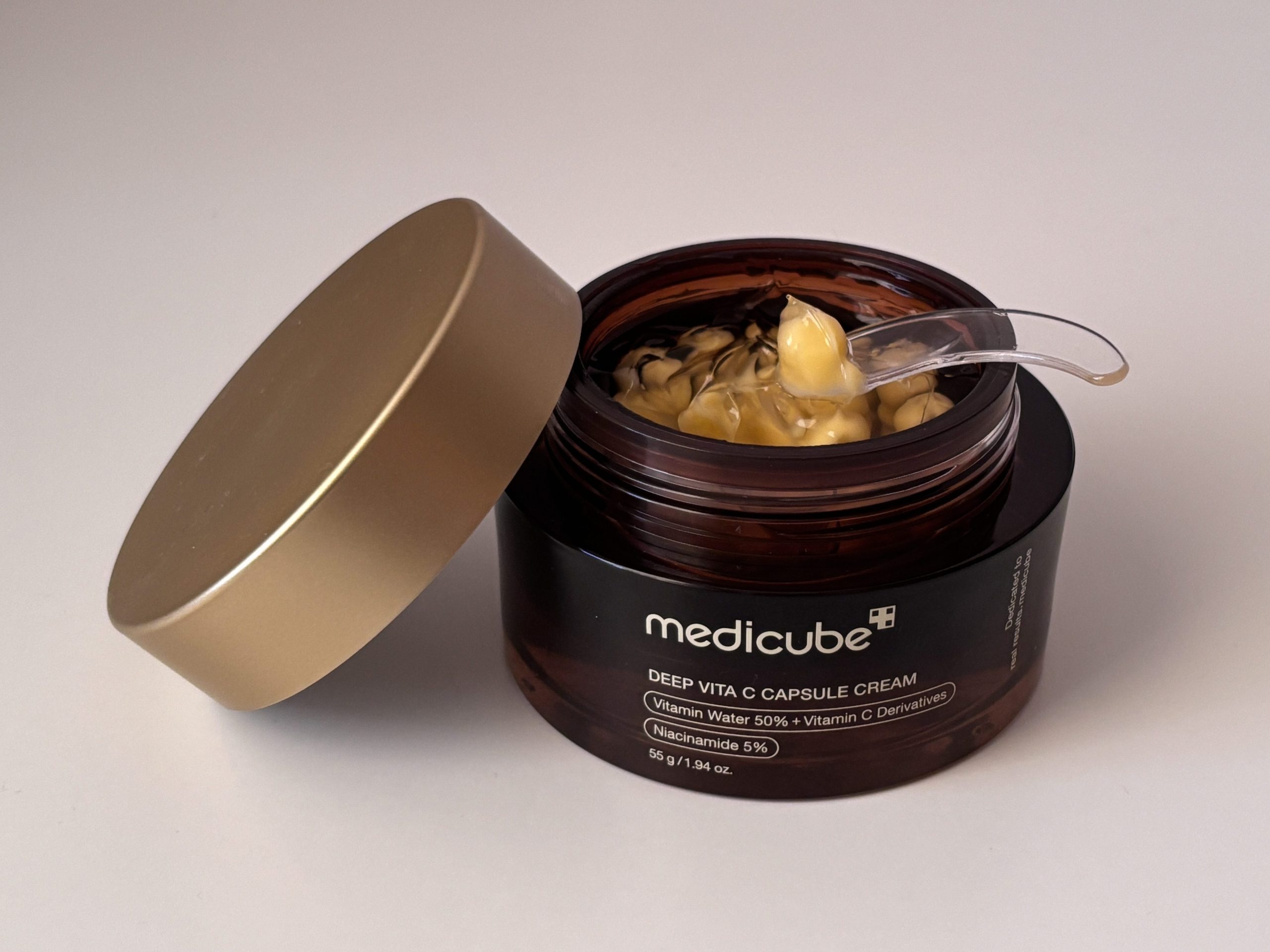 Medicube - Deep Vita C Capsule Cream - Rozjaśniająco-Ujędrniający Krem do Twarzy