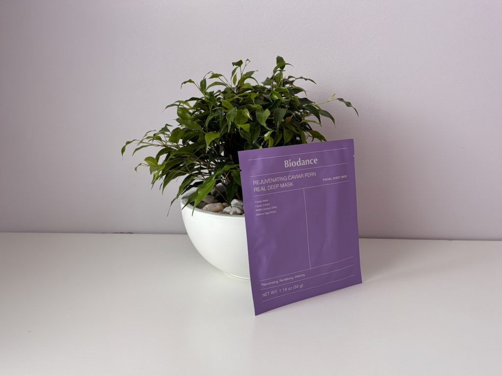 Najlepsze kosmetyki z PDRN - Biodance - Rejuvenating Caviar PDRN Real Deep Mask