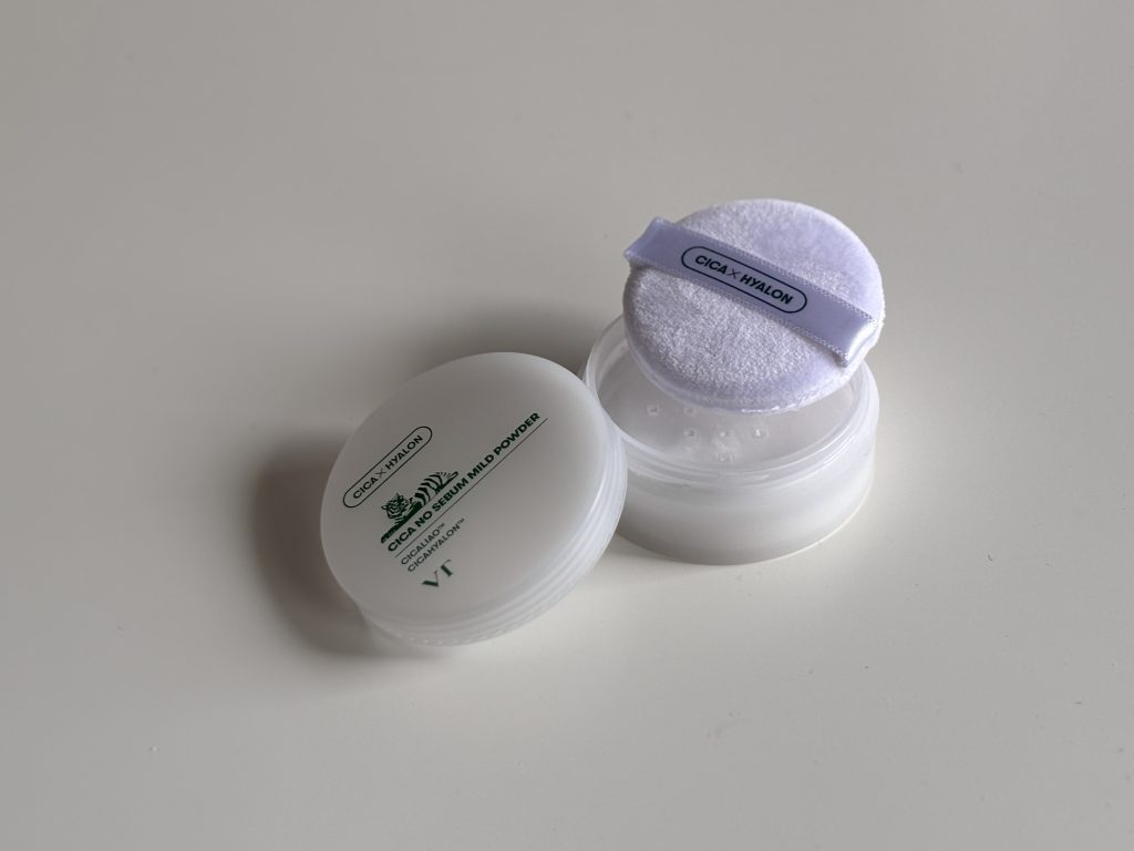 Makijaż festiwalowy - VT Cosmetics Cica No-Sebum Mild Powder