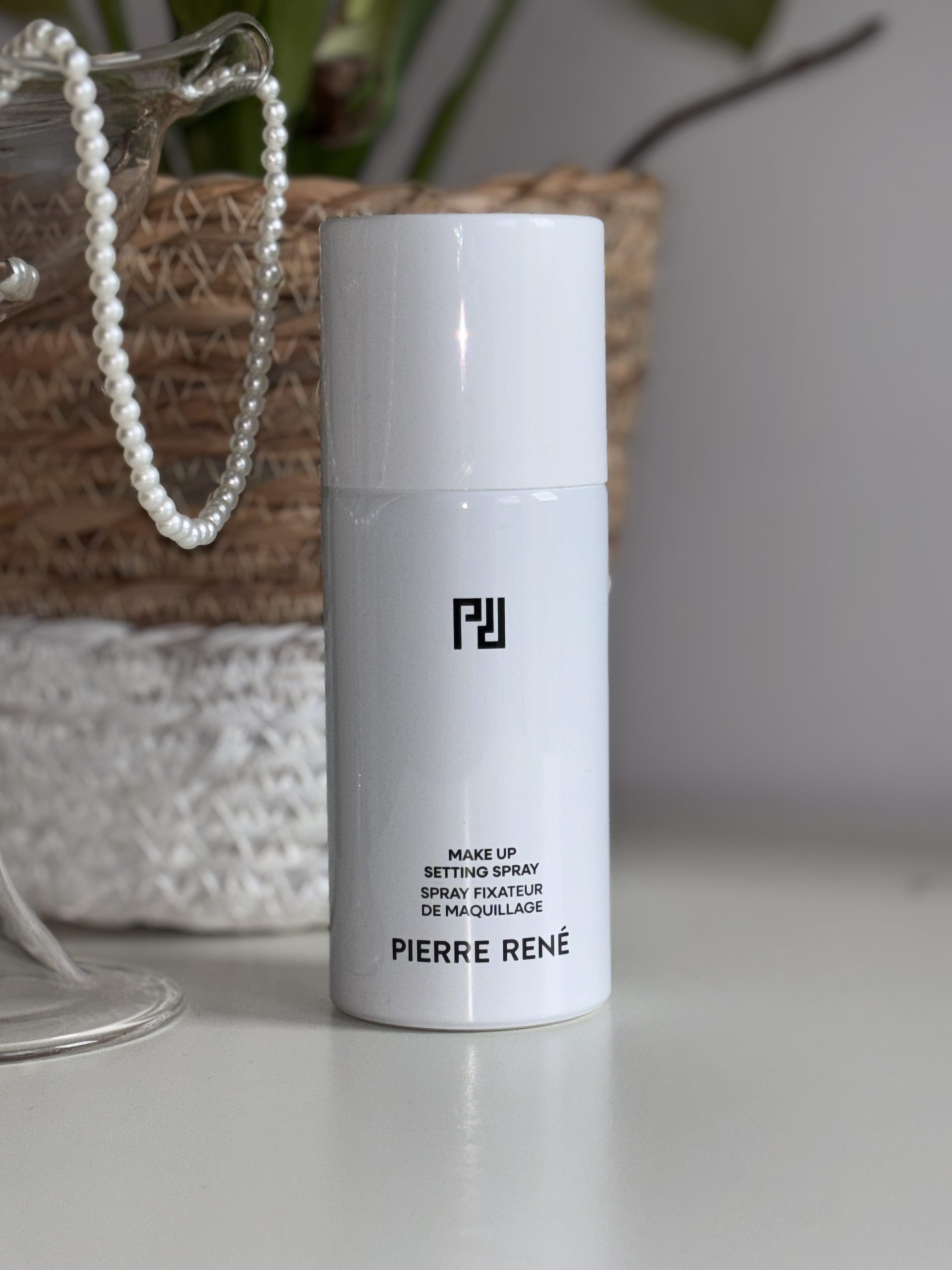Makijaż festiwalowy - Pierre René Make Up Setting Spray