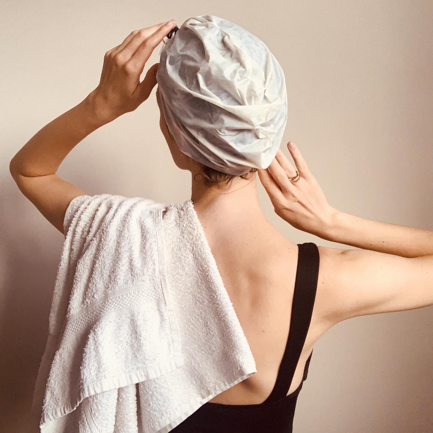 BŐRVISZKETÉS – MIT TENNI?