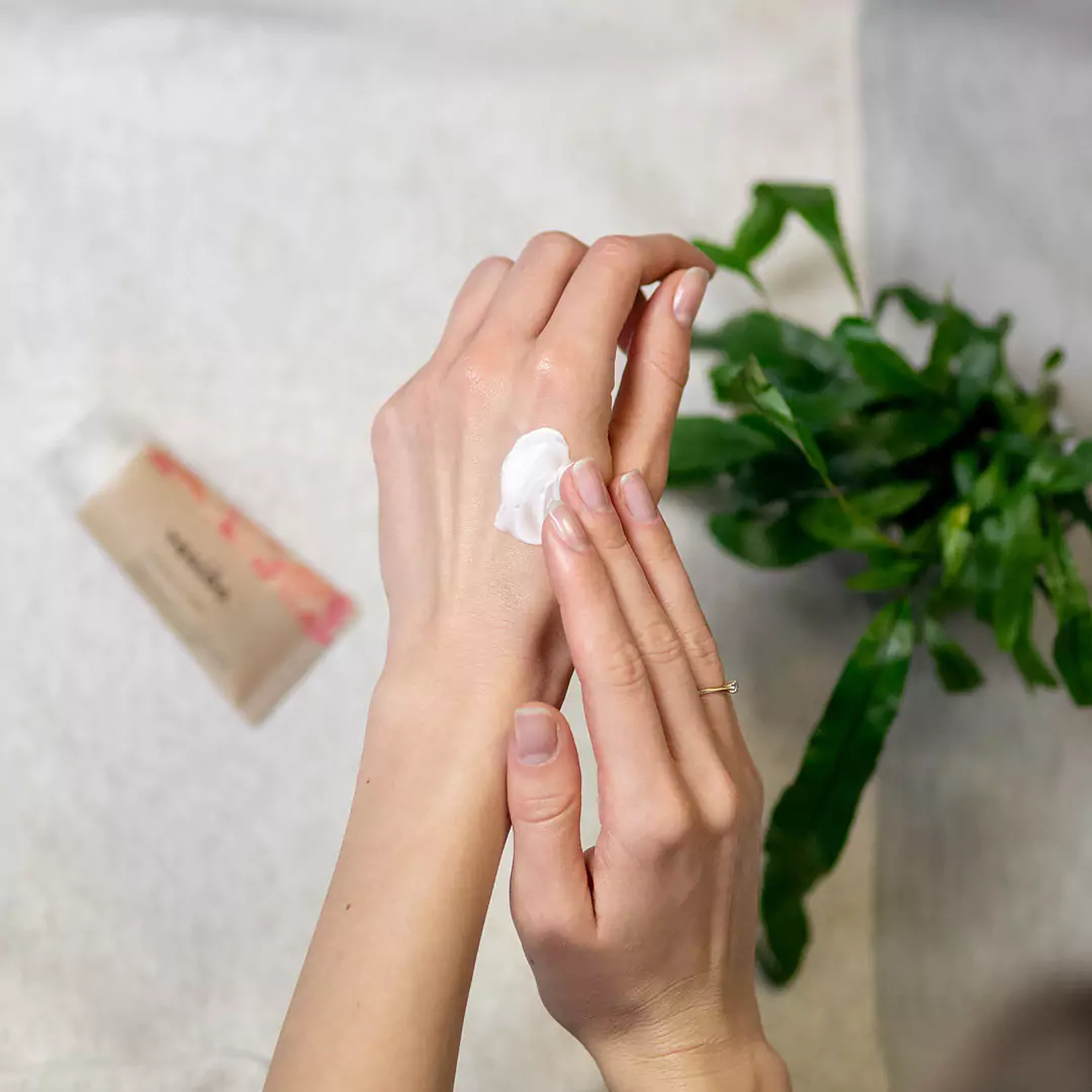 Izotretynoina - co to? Jak pielęgnować skórę podczas kuracji Izotekiem? 1 Izotretynoina - co to? Jak pielęgnować skórę podczas kuracji Izotekiem?