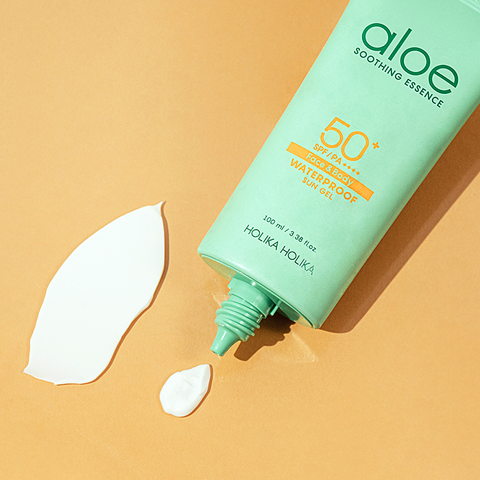 Holika Holika - Aloe Waterproof Sun Cream SPF50+/PA++++ - Zklidňující krém s ochranným faktorem - 100 ml