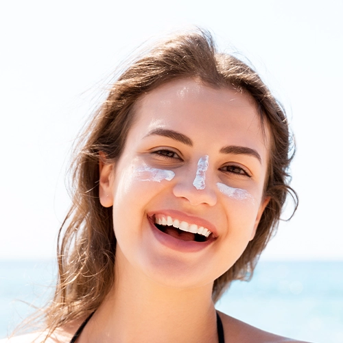 Kremy koloryzujące do twarzy z filtrem SPF, czyli jak połączyć makijaż i pielęgnację!