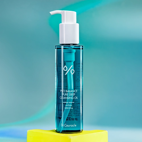 Olejek do demakijażu: jak używać, jak wybrać i kiedy stosować? Wszystko, co musisz wiedzieć o olejkach