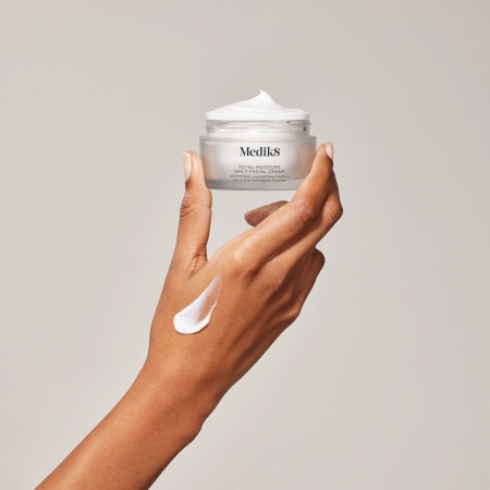 Medik8 - Total Moisture Daily Facial Cream - Intensywnie Nawilżający Krem do Twarzy - 50ml 