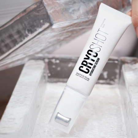 Instytutum - CRYOshot Hydrating Serum - Rewitalizujące Serum do Twarzy - 30ml