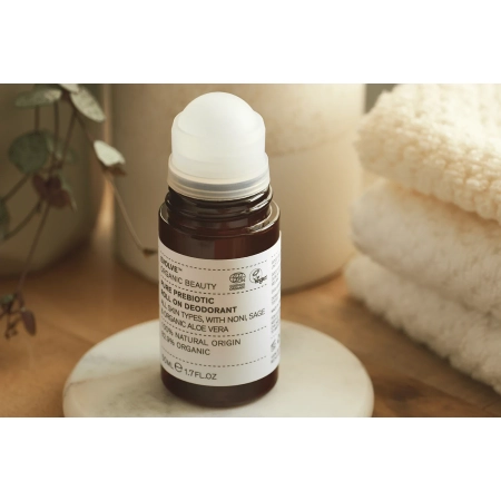 Evolve Organic Beauty - Pure Prebiotic Roll on Deodorant - Naturalny Dezodorant z Prebiotykami - 50ml