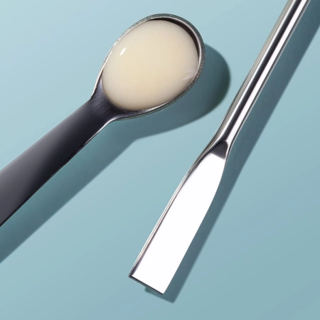BasicLab - Esteticus - Nawilżenie i Wypełnienie - Serum z 10% Trehalozą, 5% Peptydem i Kwasem Hialuronowym - 15ml 