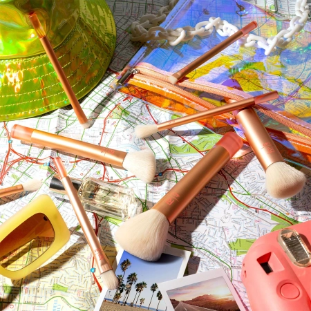Real Techniques - The Wanderer Travel Brush Kit - Podróżny Zestaw Pędzli do Makijażu z Kosmetyczką