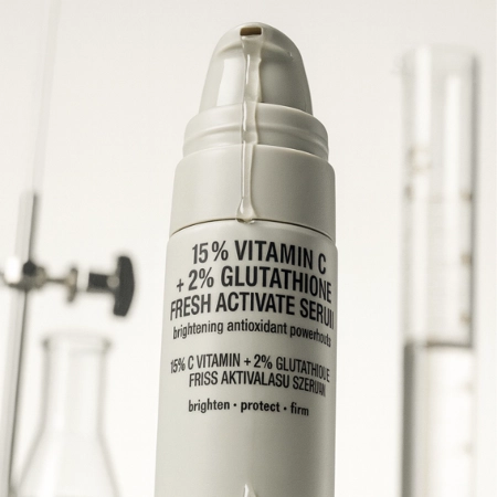 Nerds. - 15% Vitamin C + 2% Glutathione Fresh Active Serum - Aktywne Serum z Witaminą C oraz Glutationem - 30ml