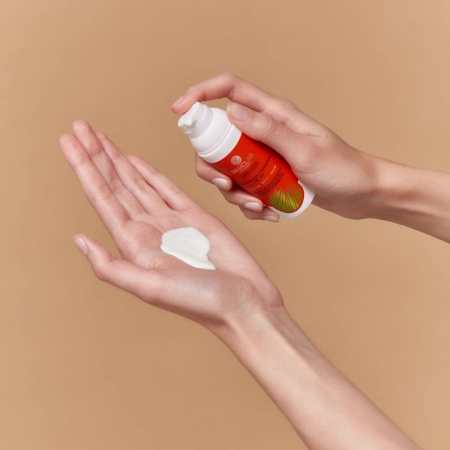 BasicLab - Prewencja i Antyoksydacja - Lekka Emulsja Ochronna SPF50+ PPD 52,3 - 50ml