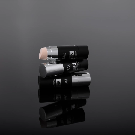 FAU - Skin Solution BB 30 - Krem BB z Aplikatorem - 30g