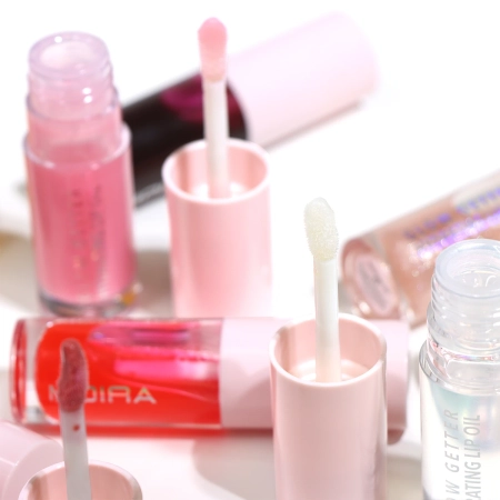 Moira - Glow Getter Hydrating Lip Oil - Nawilżający Olejek do Ust - 008 Juicy Red - 3,5ml 