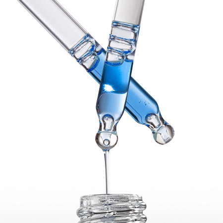 BasicLab - Elastyczność i Wypełnienie - Serum Ujędrniające 0,5% Peptydów Miedziowych - 30 ml