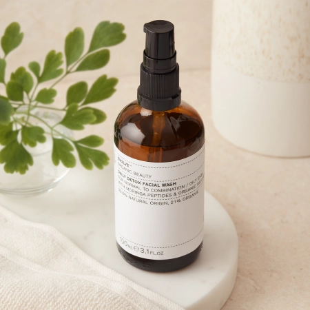 Evolve Organic Beauty - Daily Detox Facial Wash - Delikatny Codzienny Płyn do Mycia Twarzy - 100ml OUTLET